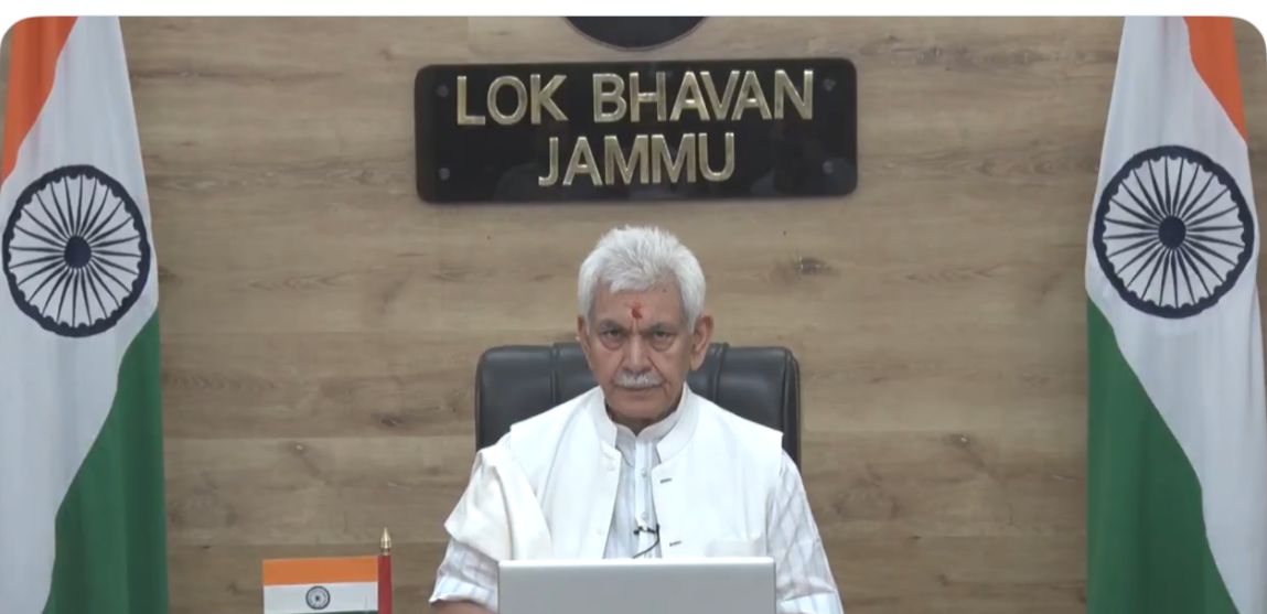 'LG J&K invites all Civil Society Members to participate in Padyatra'