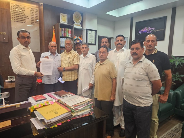 Grant ownership rights to displaced persons during Indo-Pak war in 1965 &1971: Sukhnandan to Govt