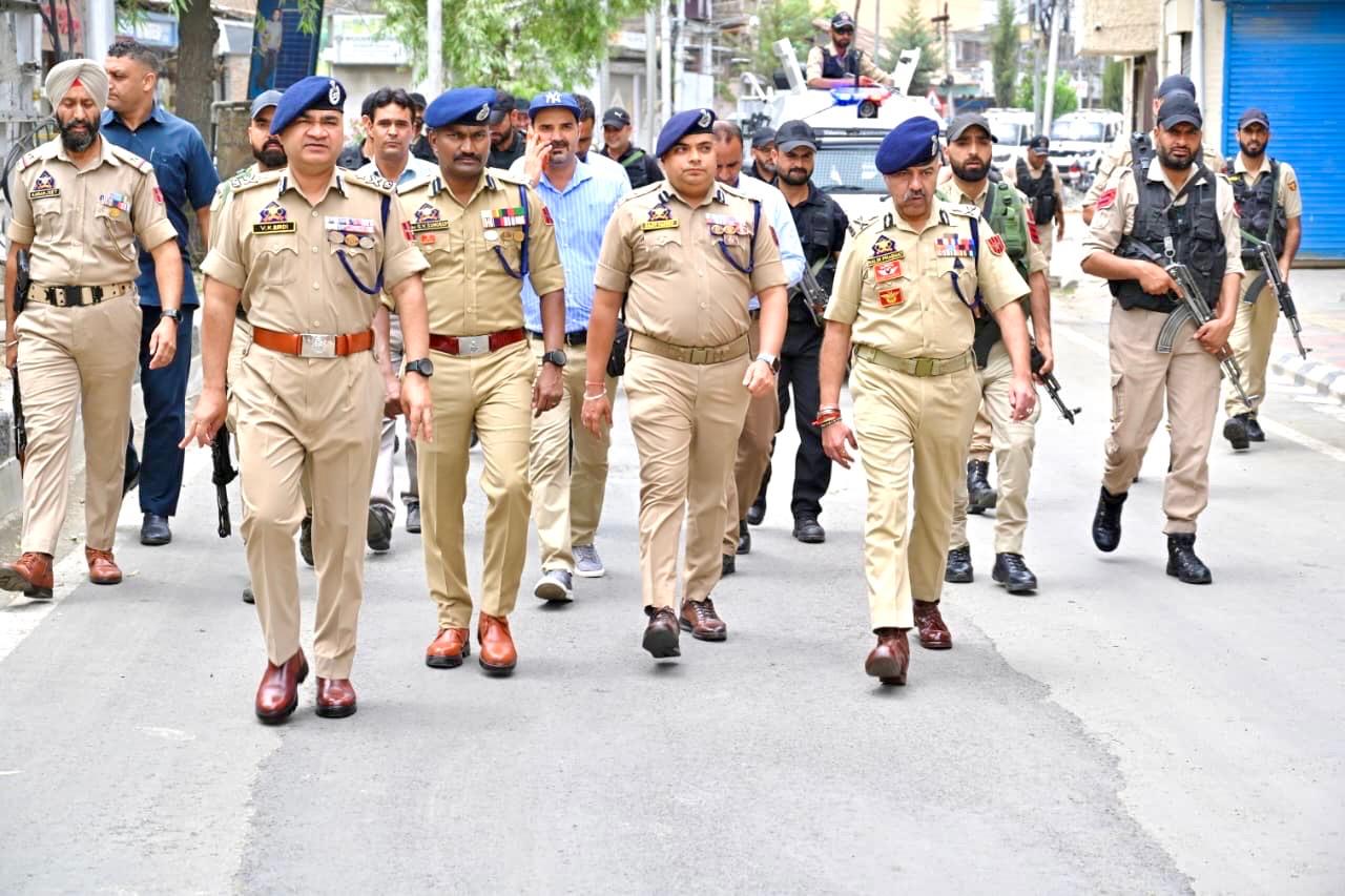 'DGP J&K reviews Security Arrangements in Downtown Srinagar'