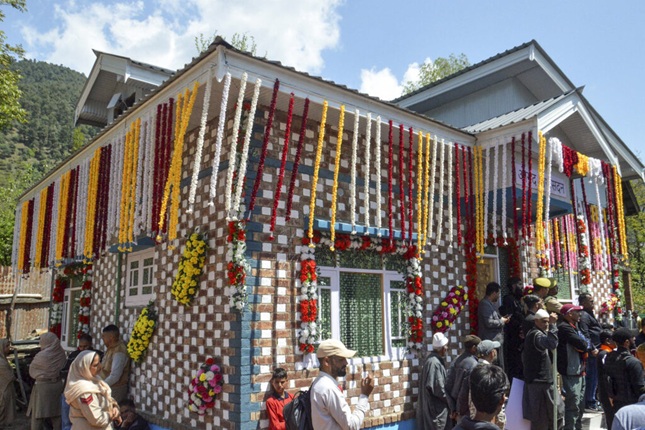 'Pahalgam Terror Attack:  Pony wallah Adil Shah’s sacrifice immortalised in History: Dy CM Shinde '