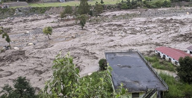02 persons dead, 23 feared swept away in cloudburst, flash floods in Himachal