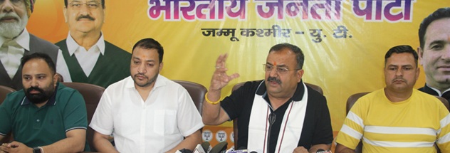 Vikram Randhawa cites failure of Revenue Dept J&K over Gair Mumkin Khad issue 