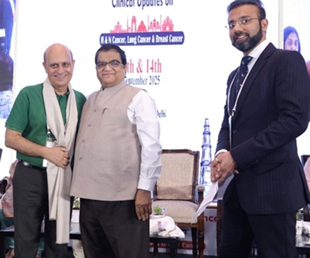 Dr Ashutosh Gupta  felicitated at Ganga Ram Hospital in Delhi