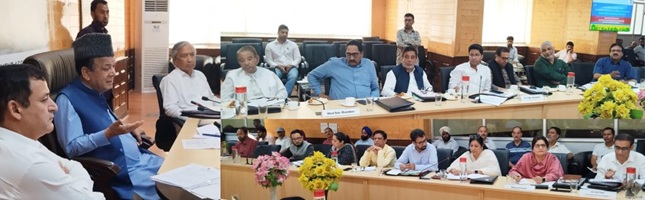 Speaker appreciates  RDD Minister , as RDD presents draft Rural Sanitation Policies before House Committee on Environment 