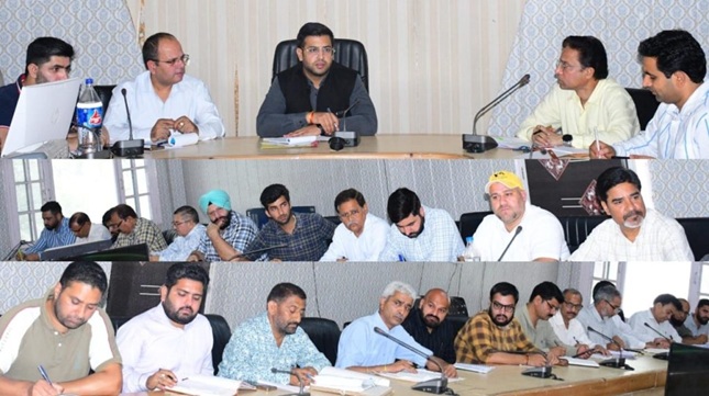 DC Rajouri emphasizes quality, maintenance, water recharge:  Sets new benchmark for ‘Catch the Rain’ Campaign
