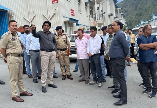 DC & SSP Ramban conduct extensive review of arrangements for upcoming Shri Amarnath Ji Yatra 2025