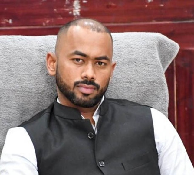 DC Leh directs HoDs to process TA Bills of staff deputed on Poll Duty 