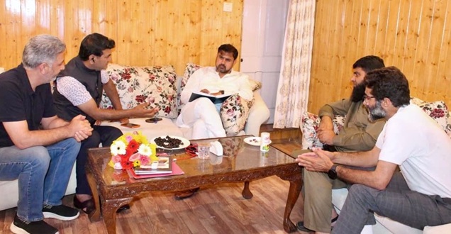 Minister Satish Sharma hears Public Grievances, Assures Time-Bound Redressal 