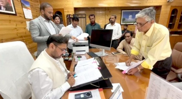 Satish Sharma reiterates commitment to public welfare