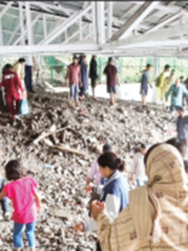 Mata Vaishno Devi yatra suspended on new track , Chopper service remains shut for 5th consecutive day