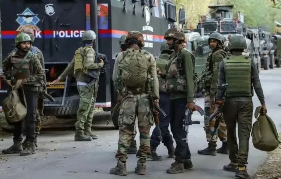Encounter starts  at Tral