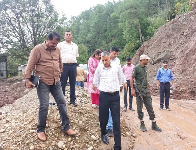 DC Kathua inspects ongoing bridge work & asks completion & full operationalization of the bridge by August 20