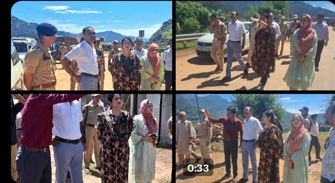 Div Com Jammu directs to restore National Highway by today evening 