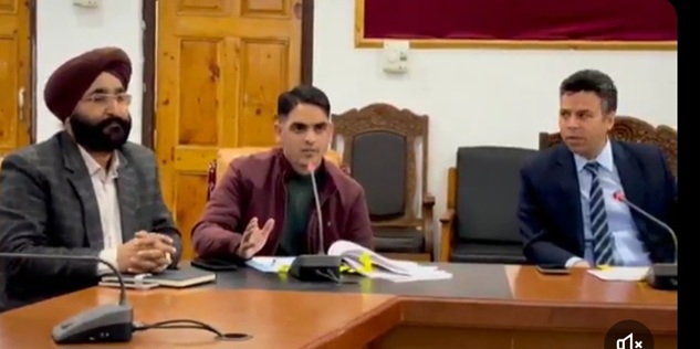 DC Anantnag directs officers to ensure quality of land records digitization
