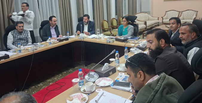 Secretary Tourism Avny Lavasa reviews functioning of SKICC