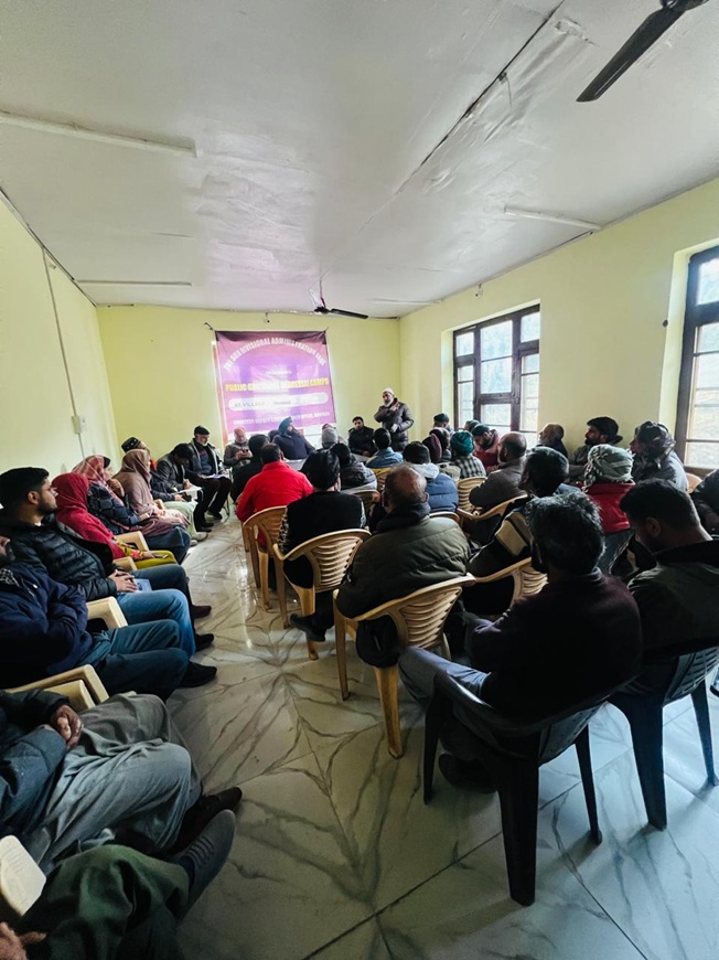 DC Ramban directs, Tehsildar Gool acts