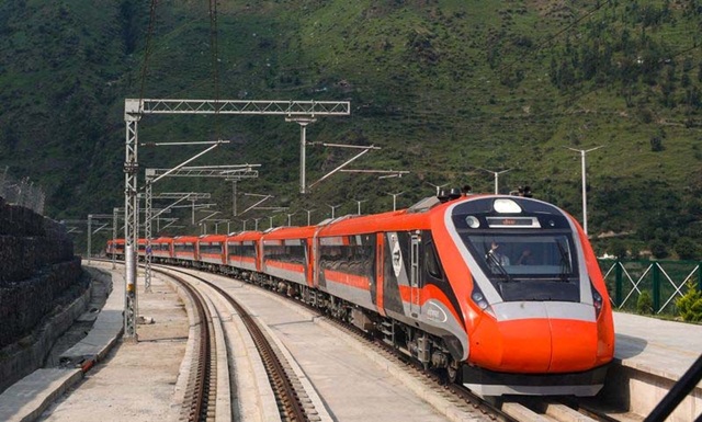 Direct Vande Bharat train between Jammu-Srinagar to run from April 30