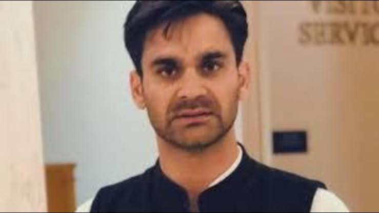 Waheed Para condemns J&K Govt's move to slash RBA Quota
