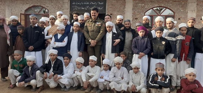 SP City South Jammu interacts with students of Madarassa 