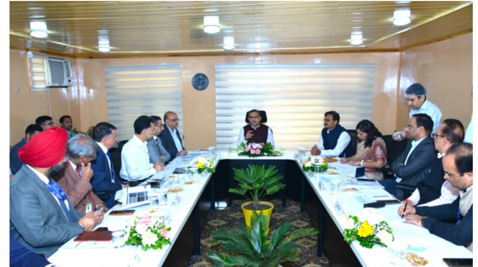 'DY Governor RBI chairs Meeting of Zonal Heads of major Banks operating in J&K'