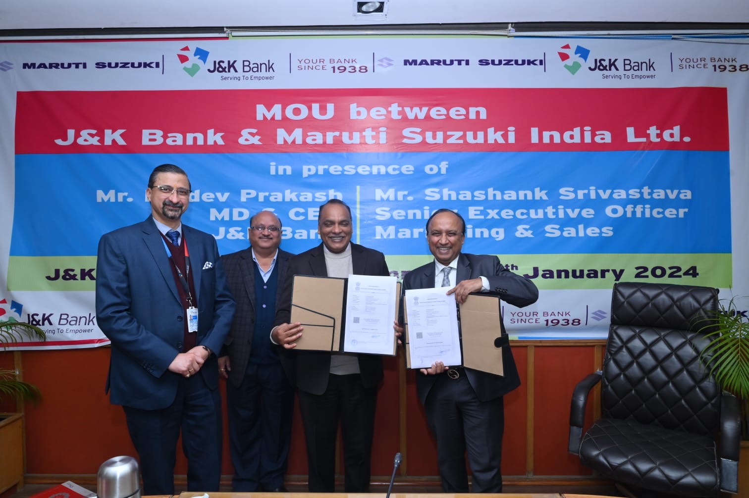 J&K Bank, Maruti Suzuki India ink MoU for inventory funding to authorized dealers Launches pre-approved car loan facility on MSSF Portal 