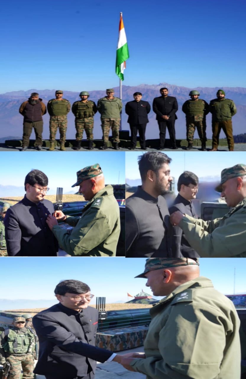 DC Baramulla, SDM Uri felicitated with Prestigious Army Commendation Cards