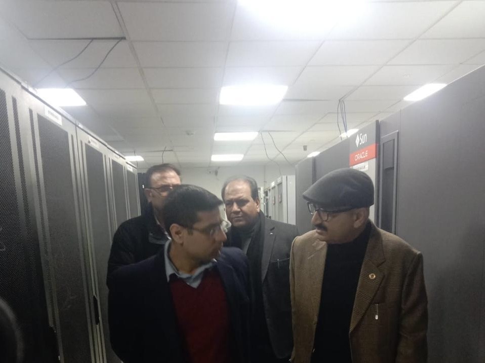 MD JPDCL pays surprise visit to Data Centre