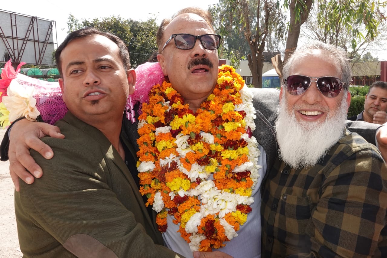 Raman takes charge of Director Animal Husbandry Jammu