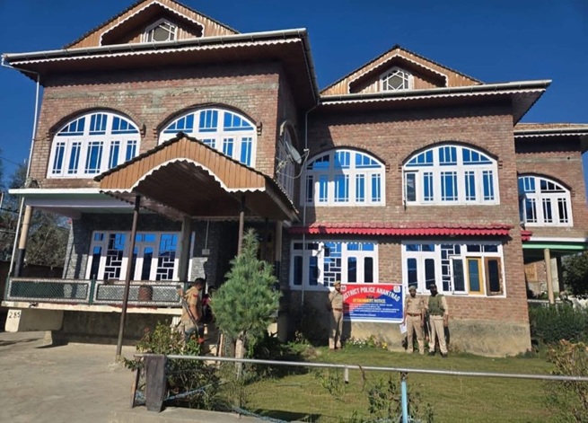 Anantnag Police attaches immovable properties belonging to a notorious father-son duo involved in drug trafficking 