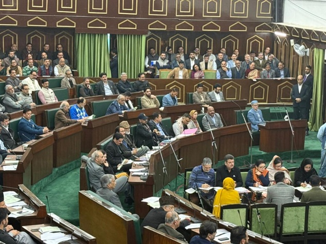 Govt has no proposal under consideration to provide monthly financial assistance to young advocates 