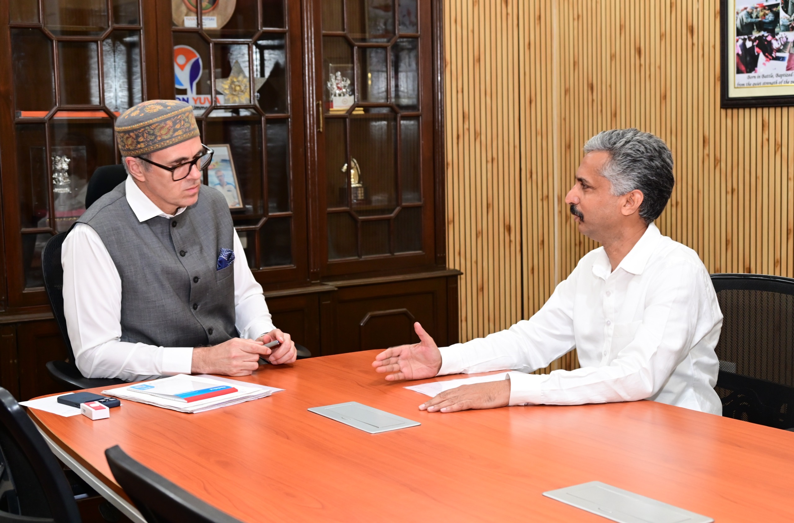 MLA. Javed Iqbal  Choudhary calls on CM Omar Abdullah , requests for declaring 7 Lakes as Tourist destinations 