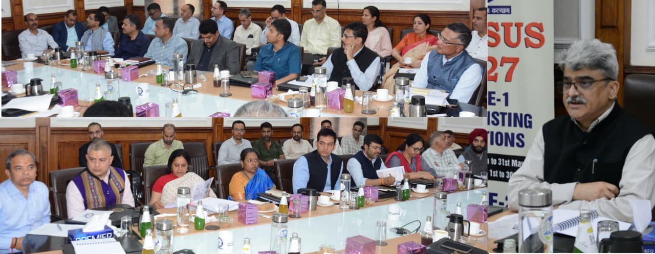 'CS, Census Commissioner sensitise J&K officers'