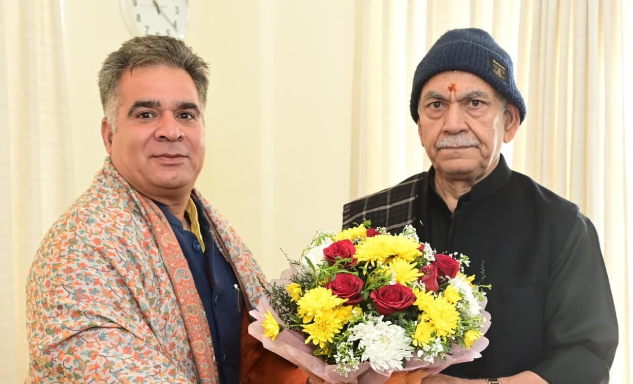 Ravinder Raina calls on LG J&K 