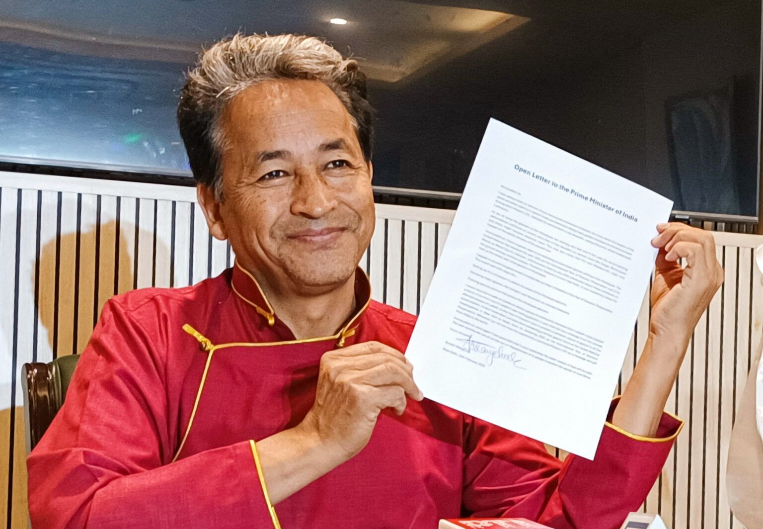 Land allotted to 3 Idiots fame Sonam Wangchuk's Institute in Ladakh cancelled