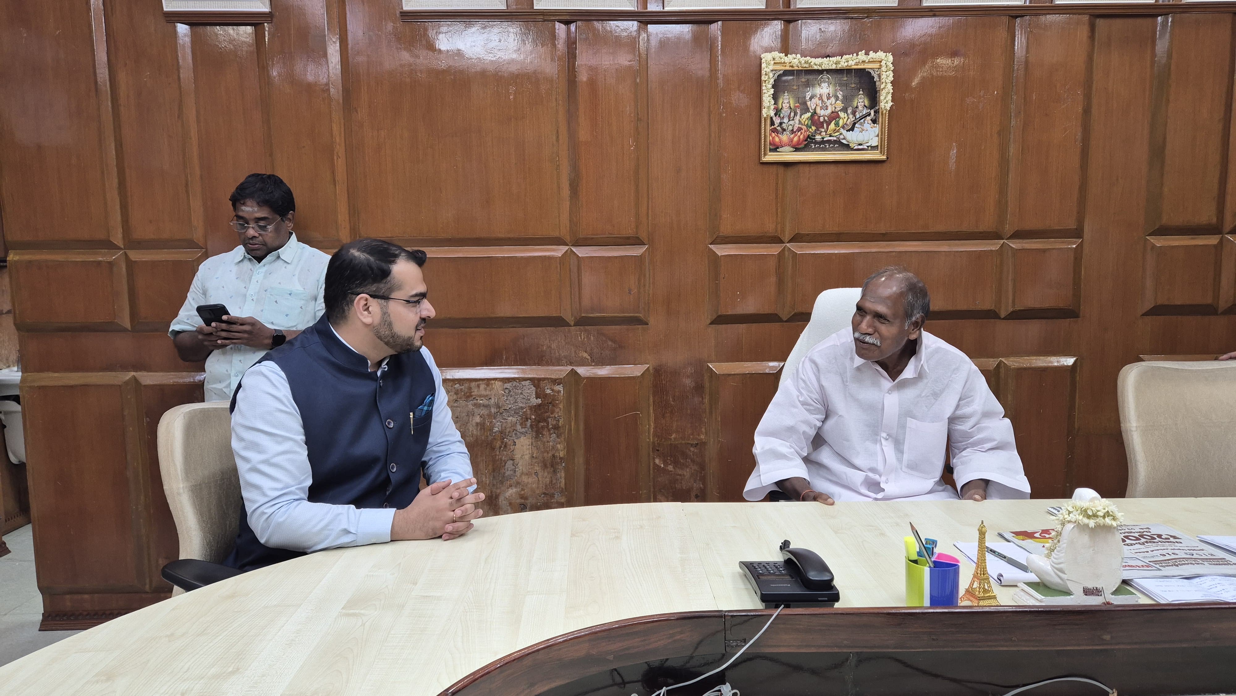 IAS Officer hailing from J&K Yasin Choudhary appointed Secretary in Puducherry , gets charge of 5 Departments 