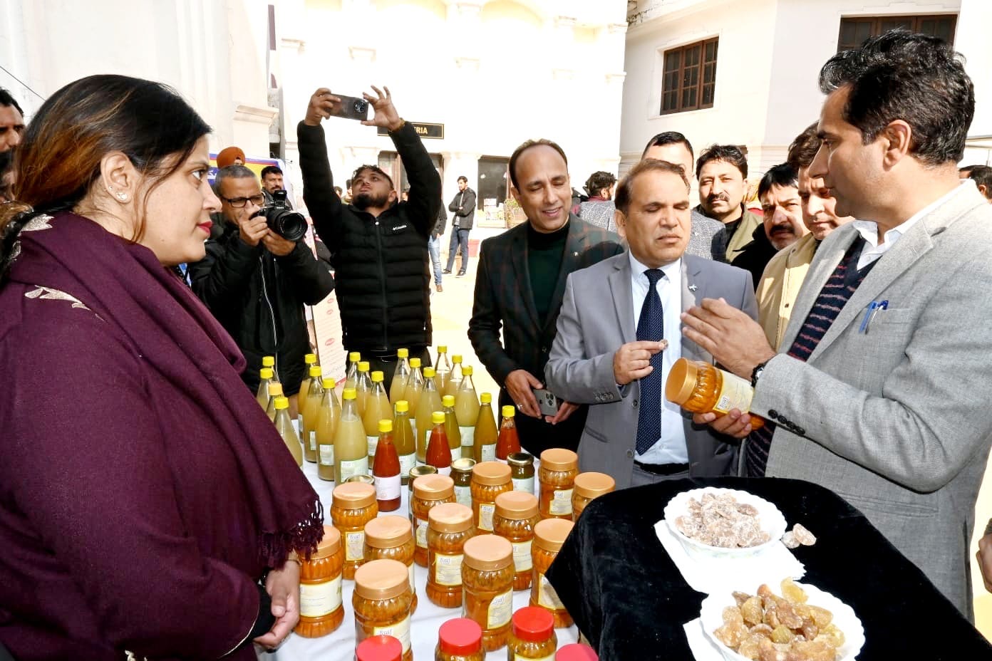 Horticulture Dept Jammu sensitizes Tribal youth to livelihood schemes