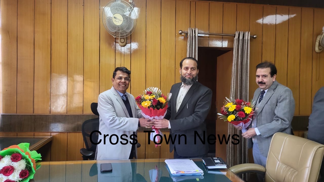 Senior IAS Officer Shantmanu assumes charge as ACS Higher Education J&K