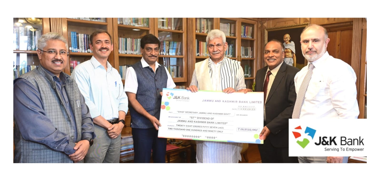 MD J&K Bank presents dividend cheques to Lt. Governor Manoj Sinha 