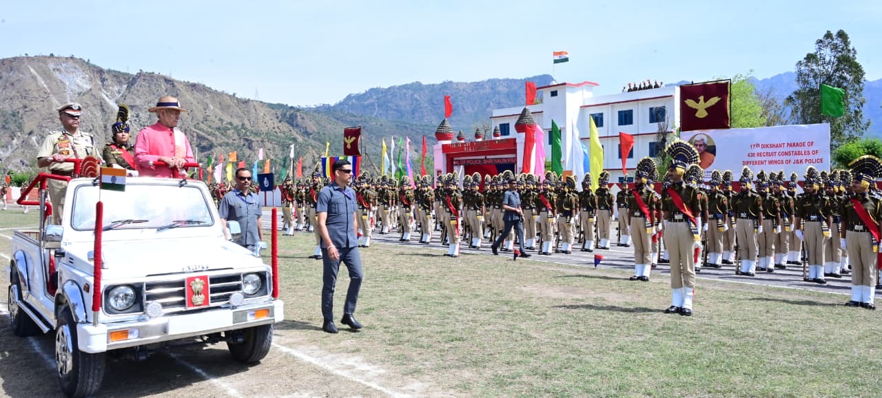 J&K Police uniform pledges to exceed public expectations with superior standard: LG Manoj Sinha 