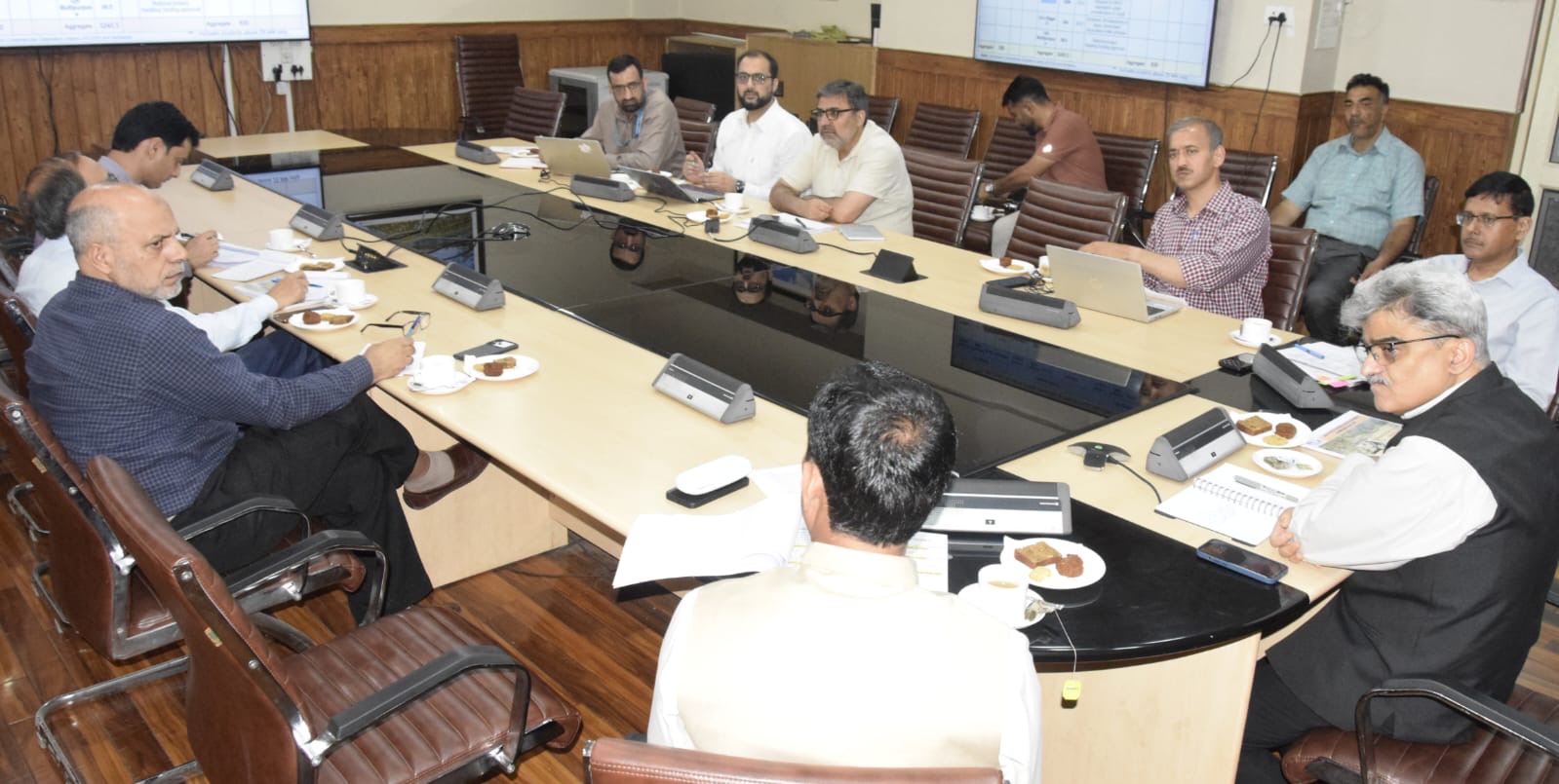 Accelerate development of hydropower projects:CS J&K
