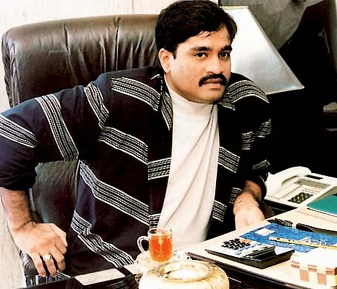 India's most wanted Dawood Ibrahim poisoned in Karachi : Reports 