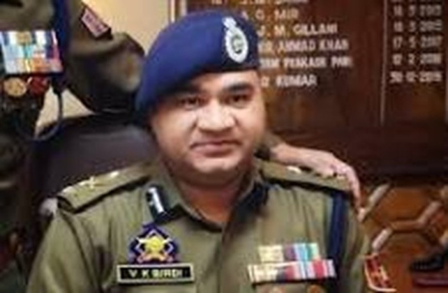  IGP Kashmir promotes 175 as  Sub-Inspectors