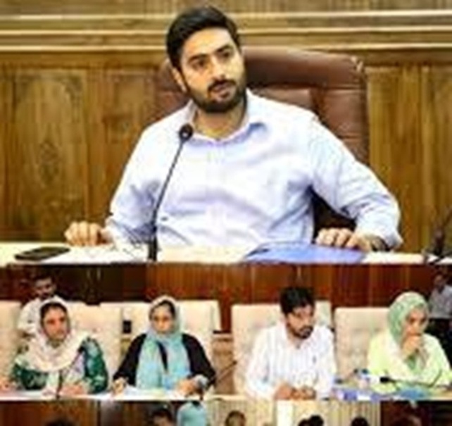 DC Srinagar for swift scrutinizing, sanctioning with timely disbursement of credit facility to beneficiaries