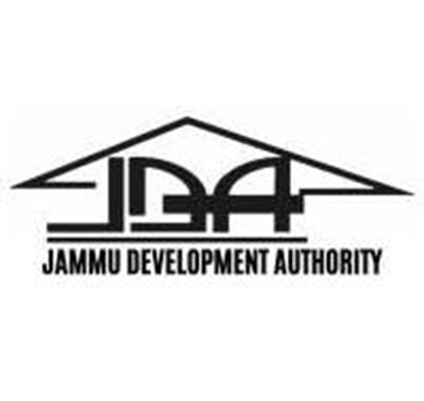 Tehsildar JDA sets motion to trace hundred Kanals prime land 