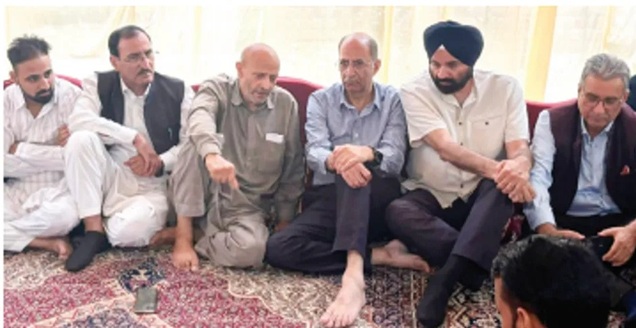 'Shammi Oberoi, Nasir Sogami offer condolences to Er Rashid '