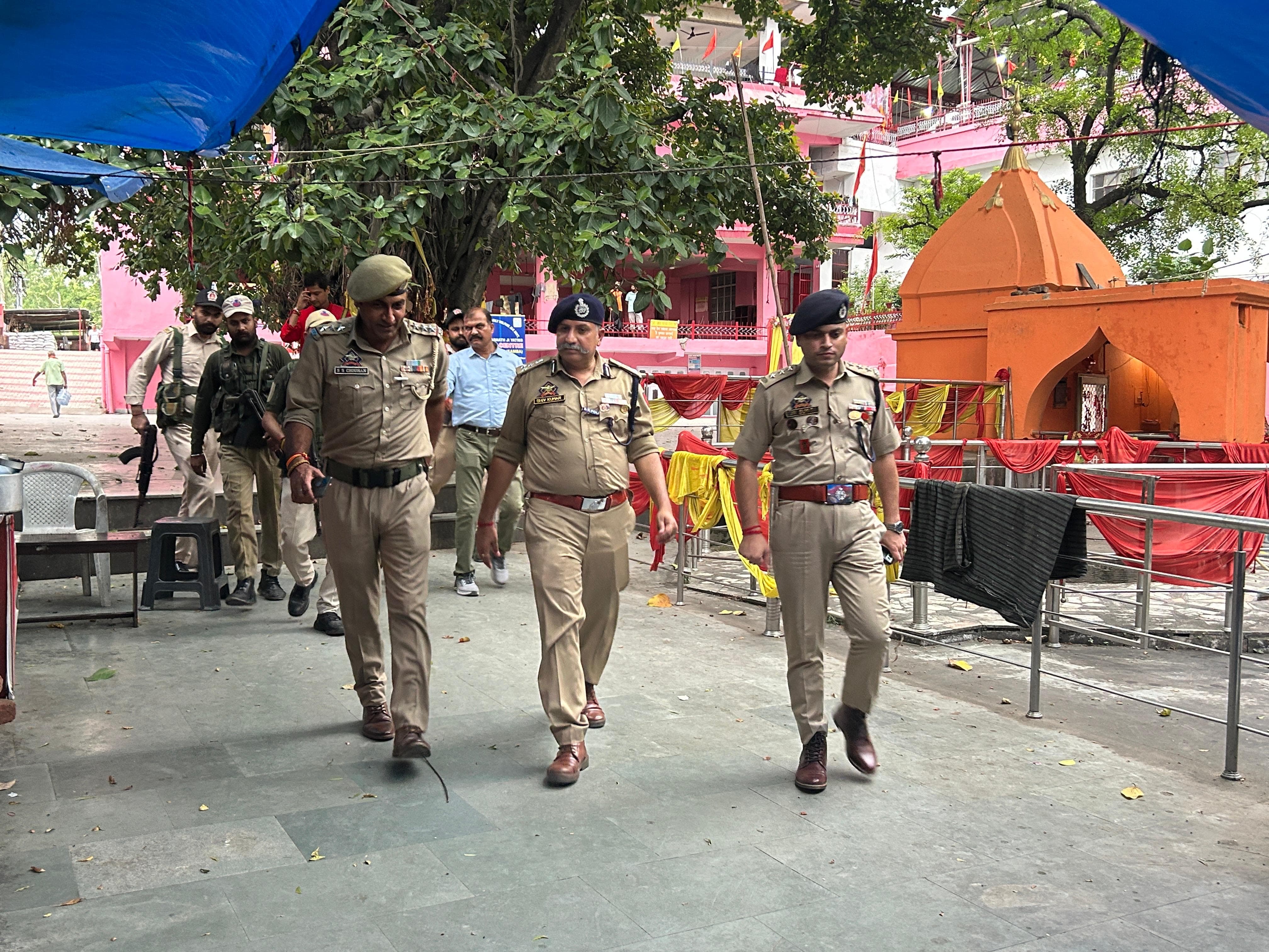 DIG JSK Range conducts security reviews/arrangements for on-going Shri Amarnath ji Yatra 2025 in District Jammu, Samba and Kathua