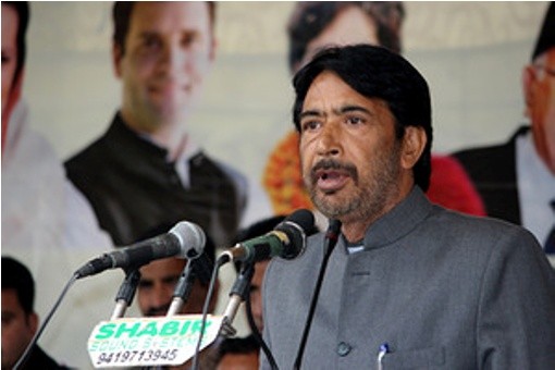 Escort Vehicle of Cavalcade of MLA GA Mir collides with Truck near Ramban