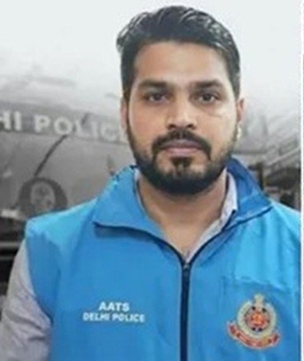 CS Atal Dulloo Administers Oath To Manoj Gupta As Member, J&K Water Resources Regulatory Authority 