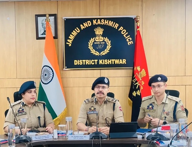 IGP Jammu Tejinder Singh chairs meeting at Kishtwar