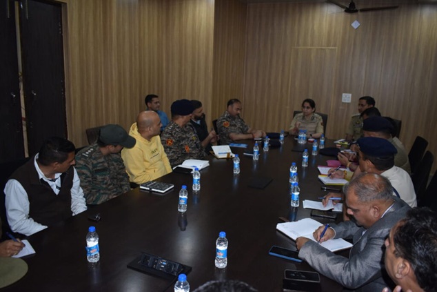 DIG,  Udhampur-Reasi range reviews security arrangements at the cave shrine of Mata Vaishno Devi ahead of the Navratri festival